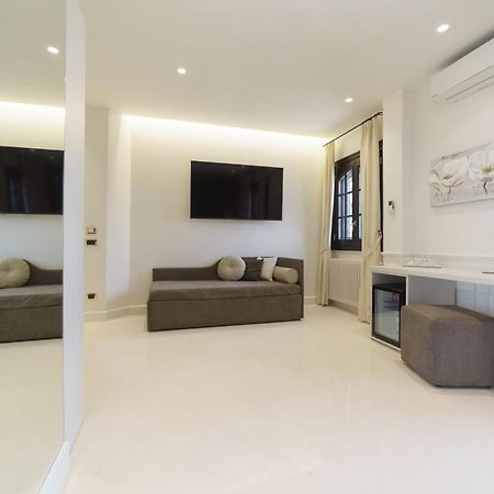 Caffetteria Luca Suite & Rooms Бронте Екстериор снимка