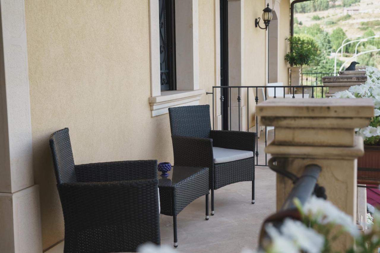 Caffetteria Luca Suite & Rooms Бронте Екстериор снимка