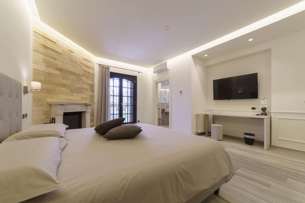 Caffetteria Luca Suite & Rooms Бронте Екстериор снимка